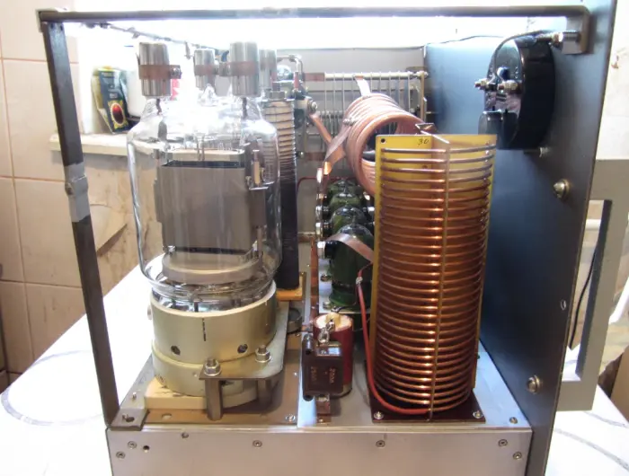 2xGU-81M HF Power Amplifier - 2000W