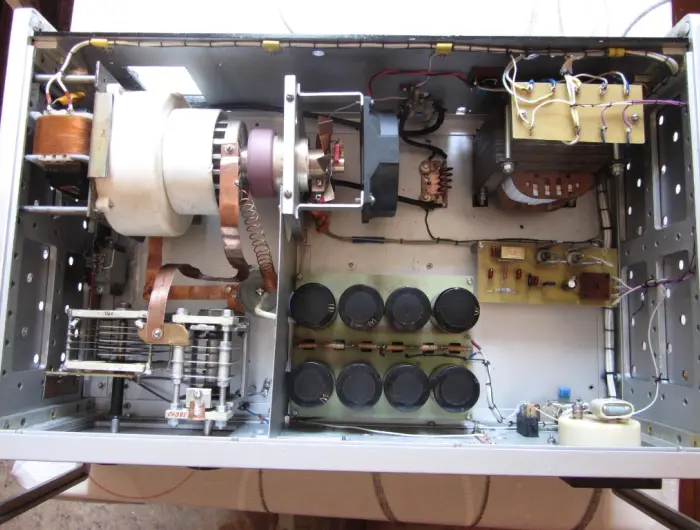 144 MHz 500W Power Amplifier on GI-46b Tube